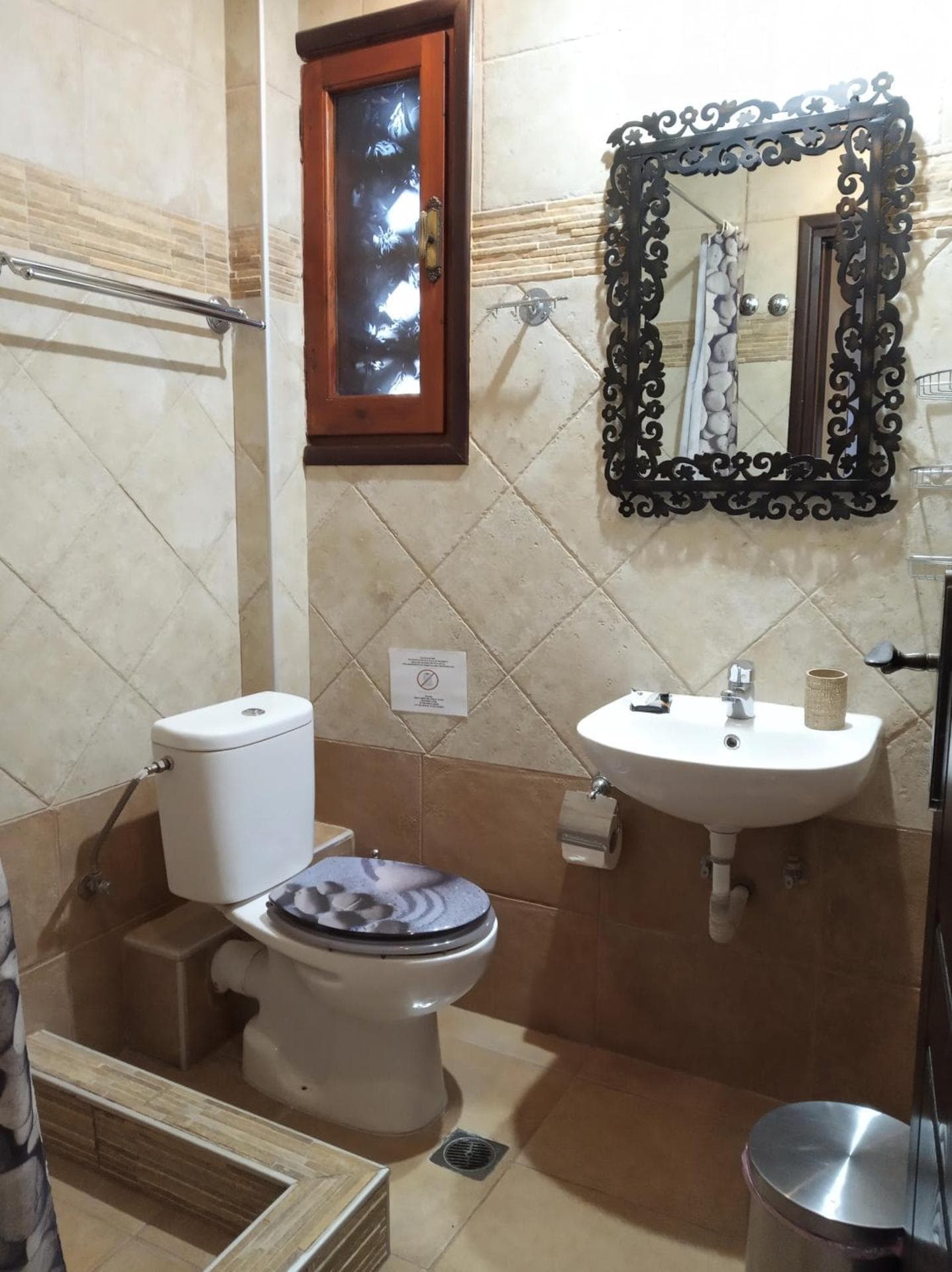 Deluxe Queen Room with Two Queen Beds