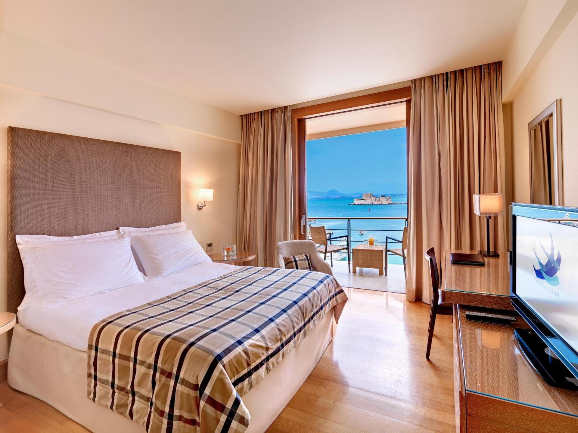 Superior Luxury Room with Sea View