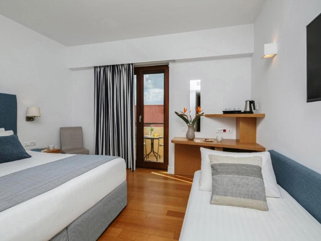 Classic Triple Room