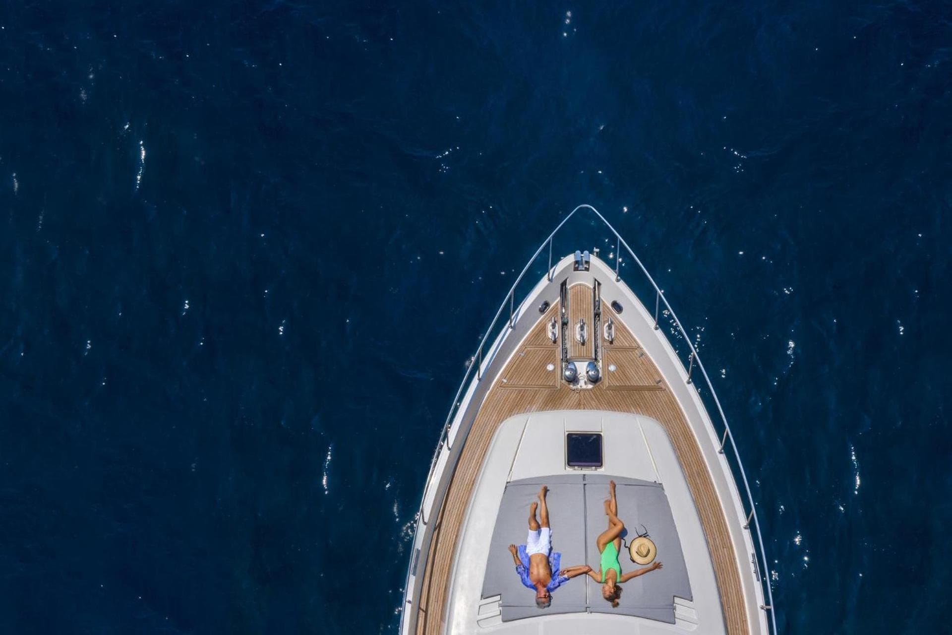 ANDRONIS LUXURY SUITES