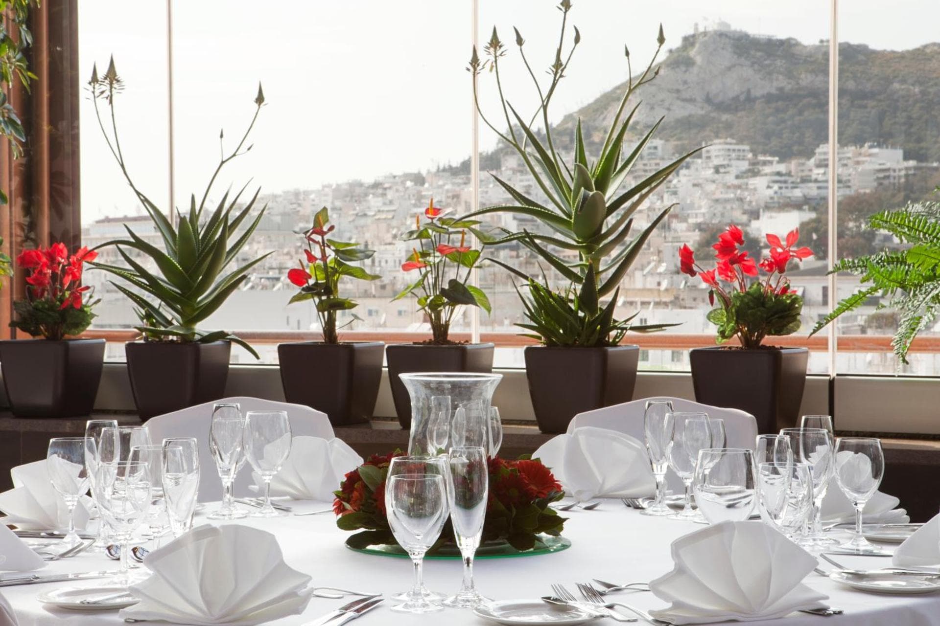 CROWNE PLAZA ATHENS