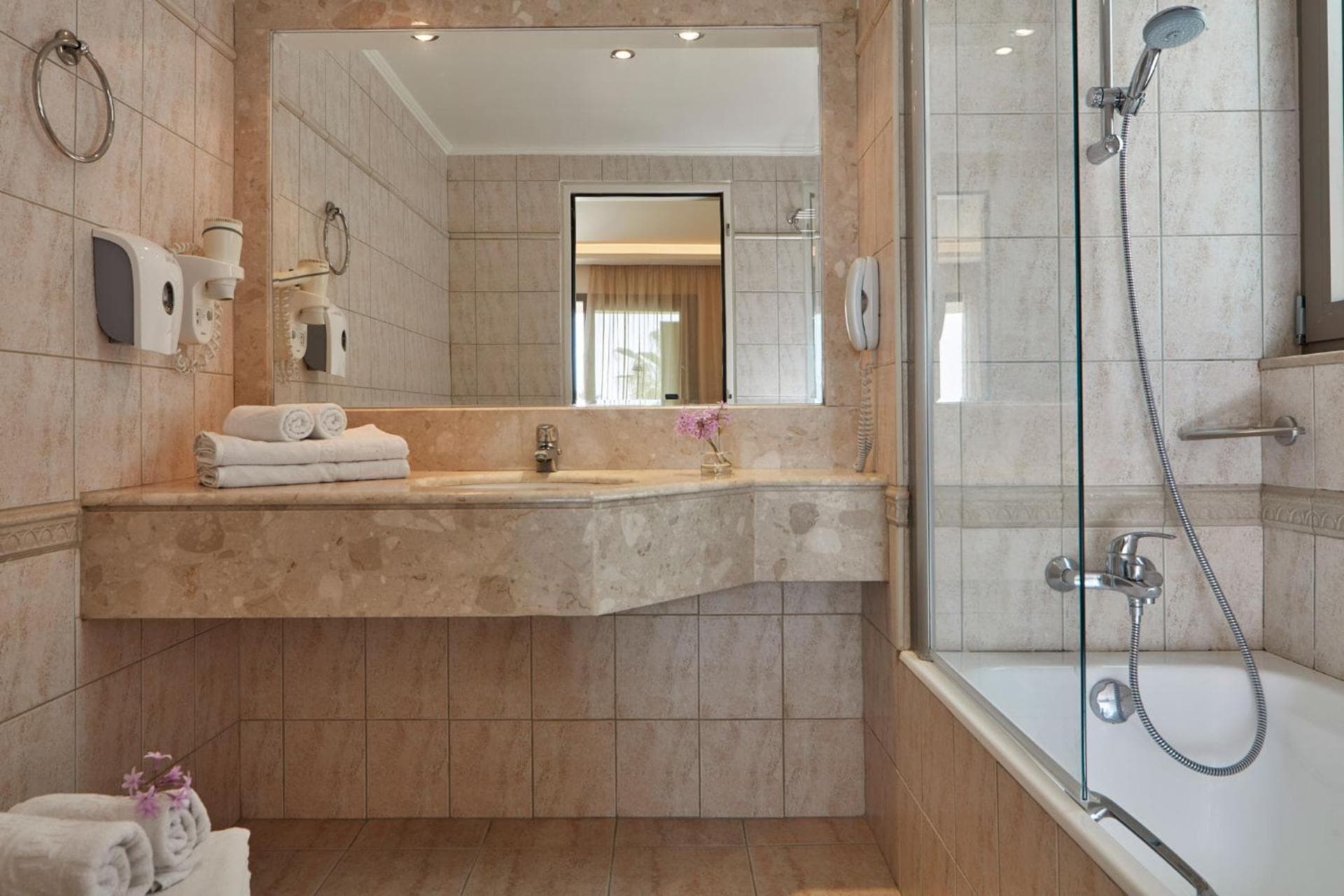 Double Room Inland View