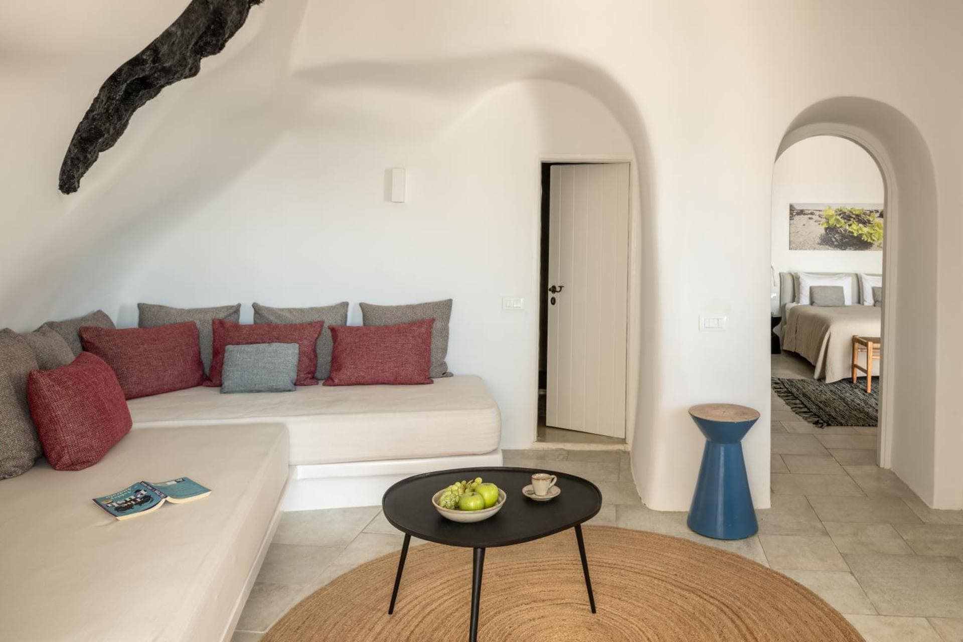 The Porto Fira Suite with Hot Tub and Caldera View