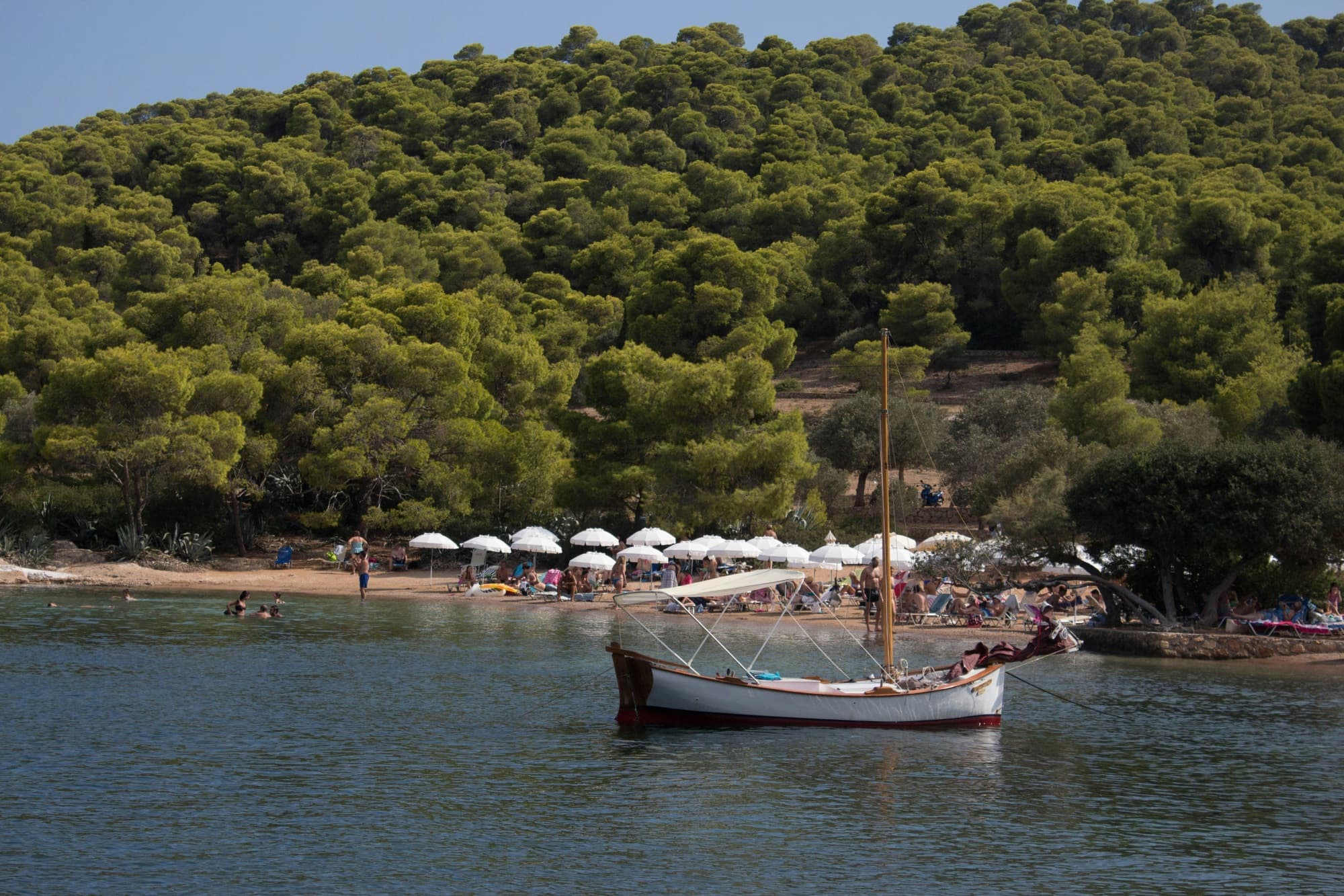 How to go to Spetses