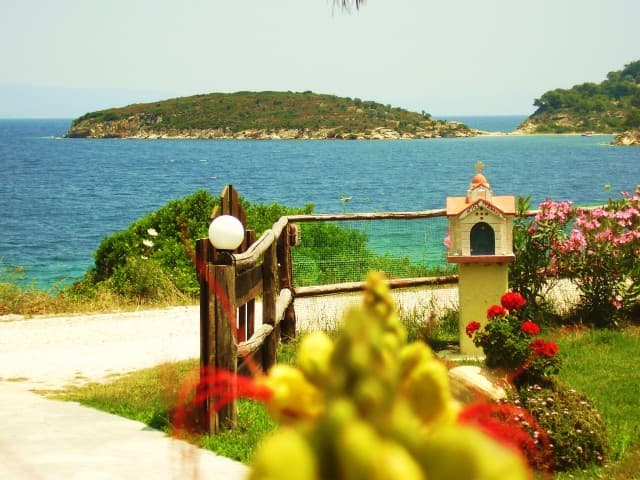sea view from ormo