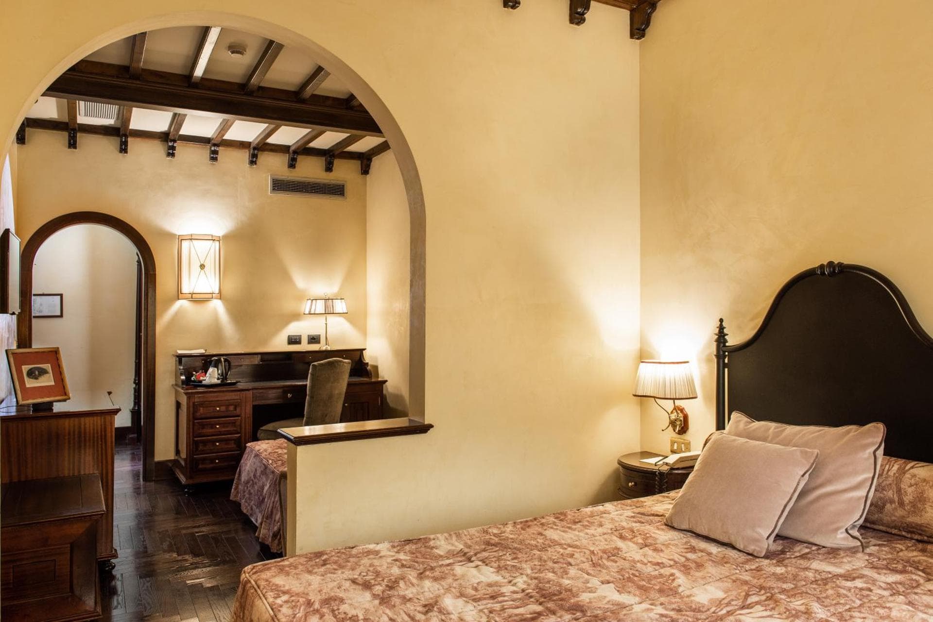 Classic Triple Room