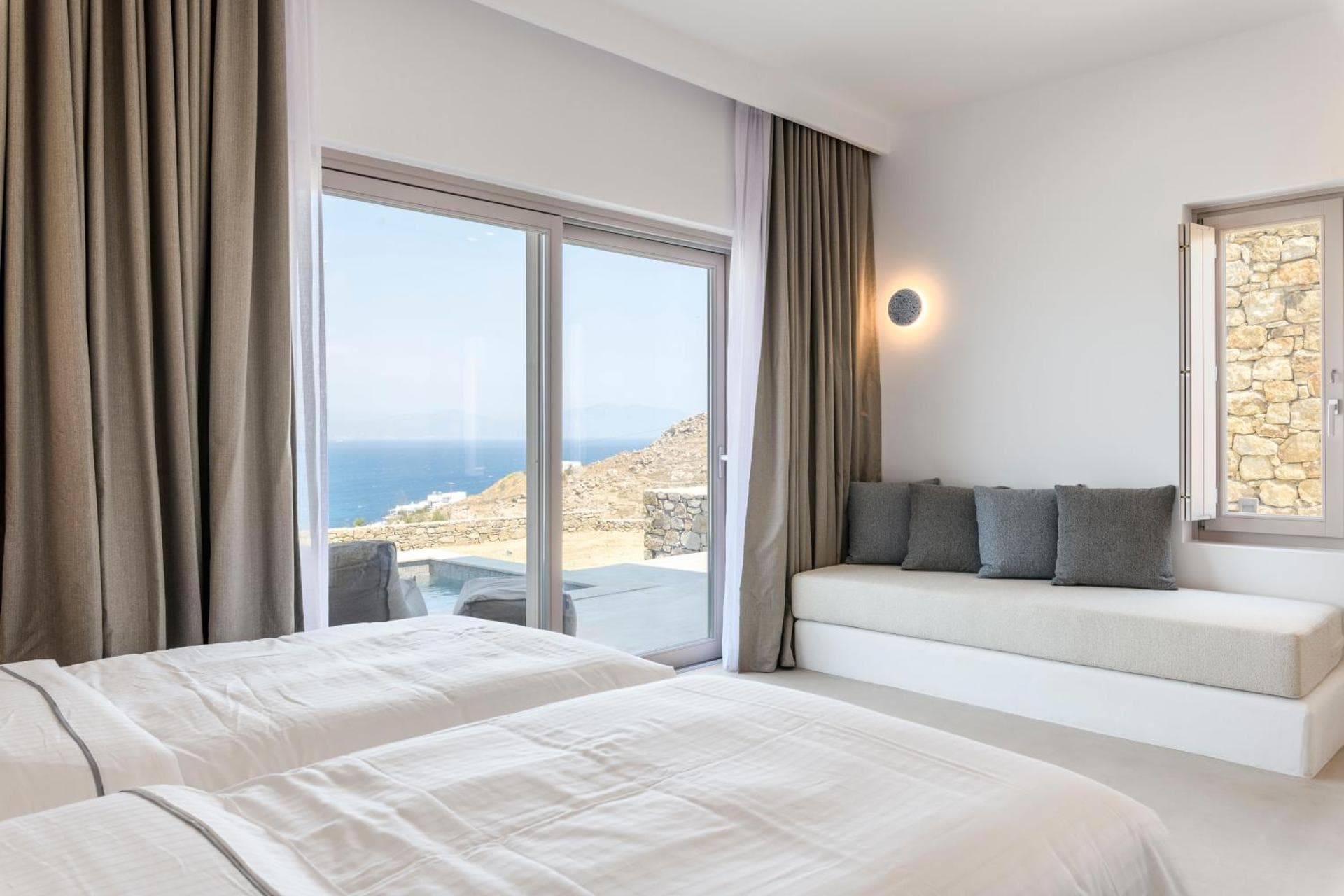 MURO SUITES
