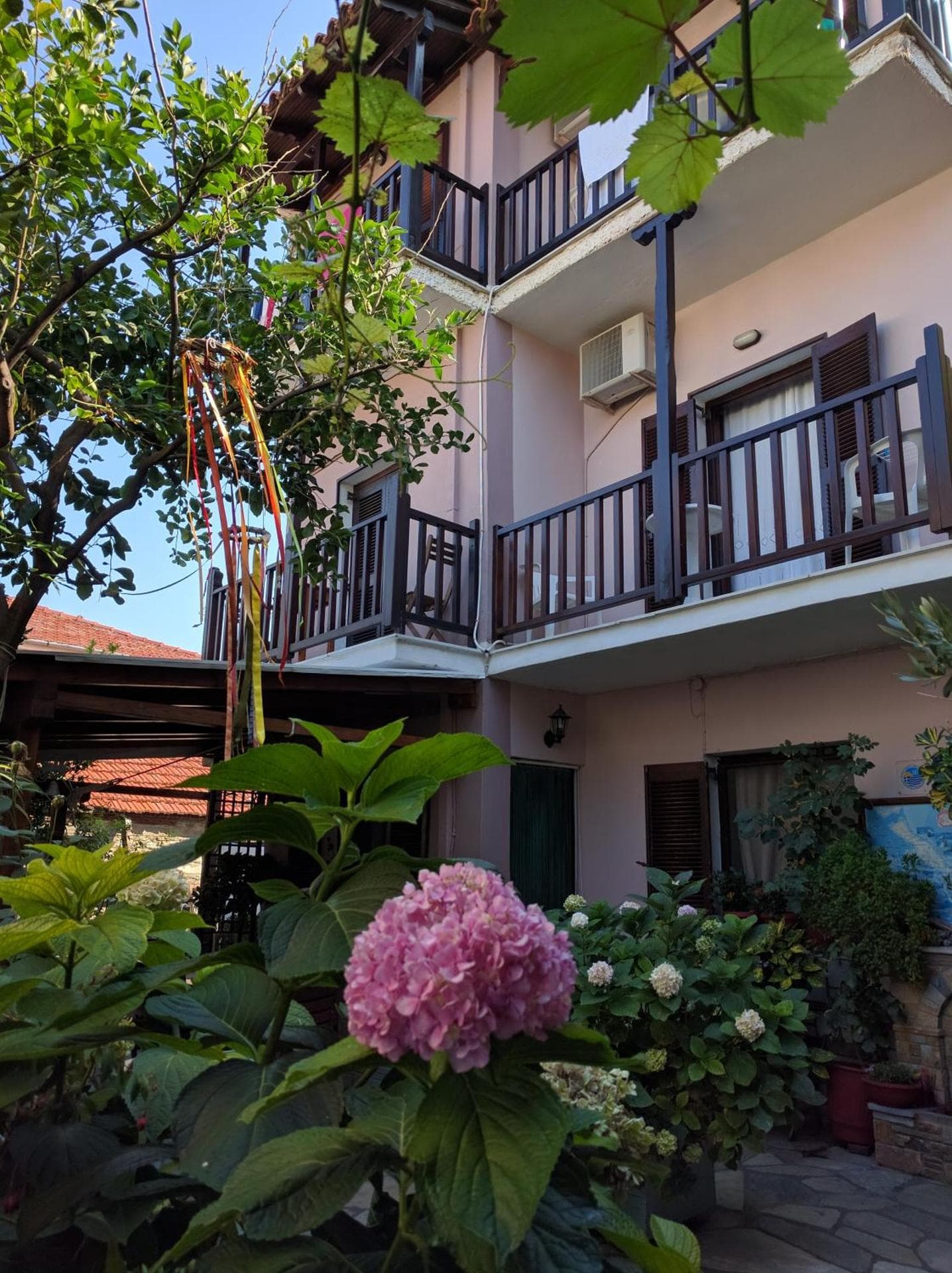 KATERINA APARTMENTS