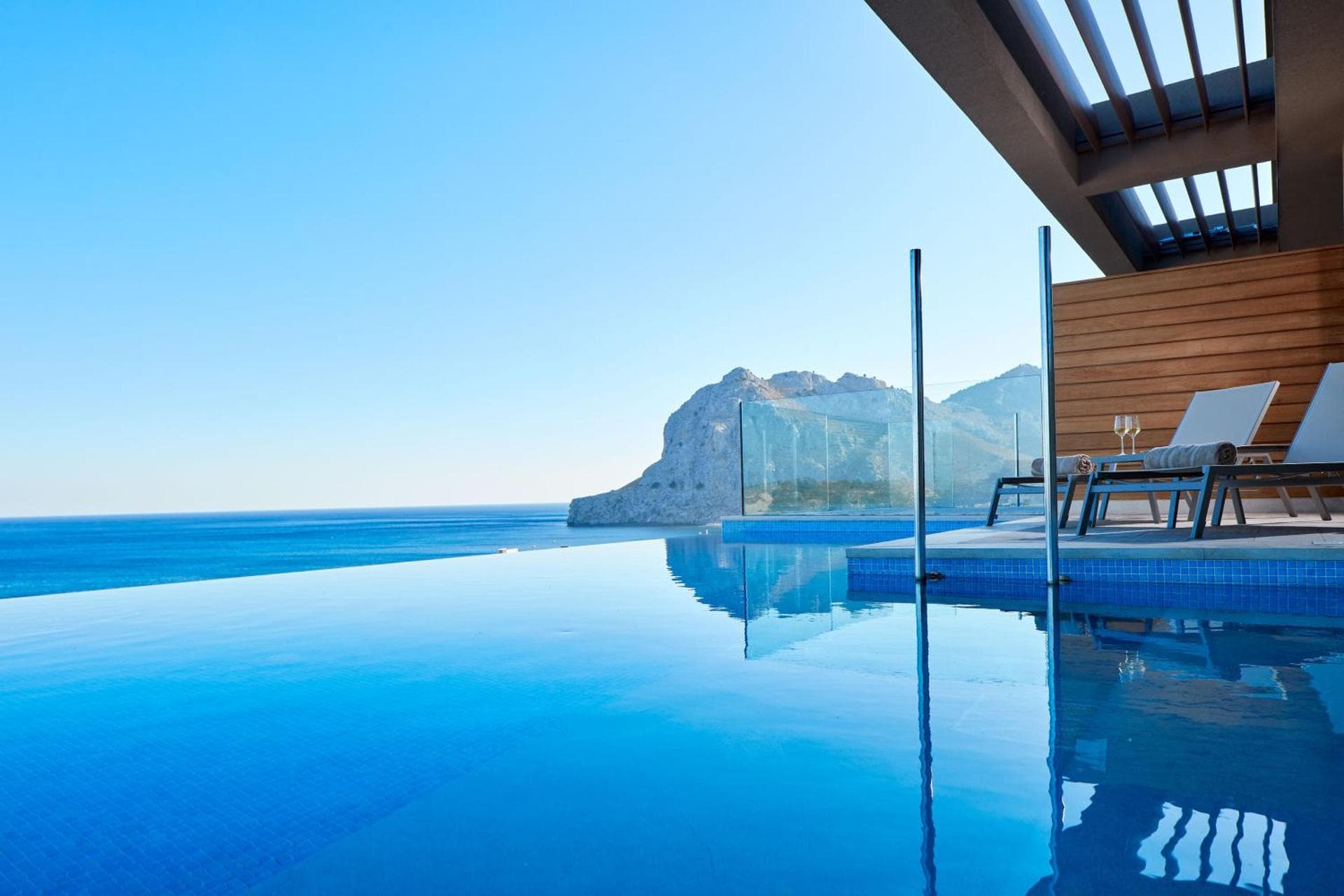 One Bedroom Suite with Private Pool Side Sea View (Residences Area)