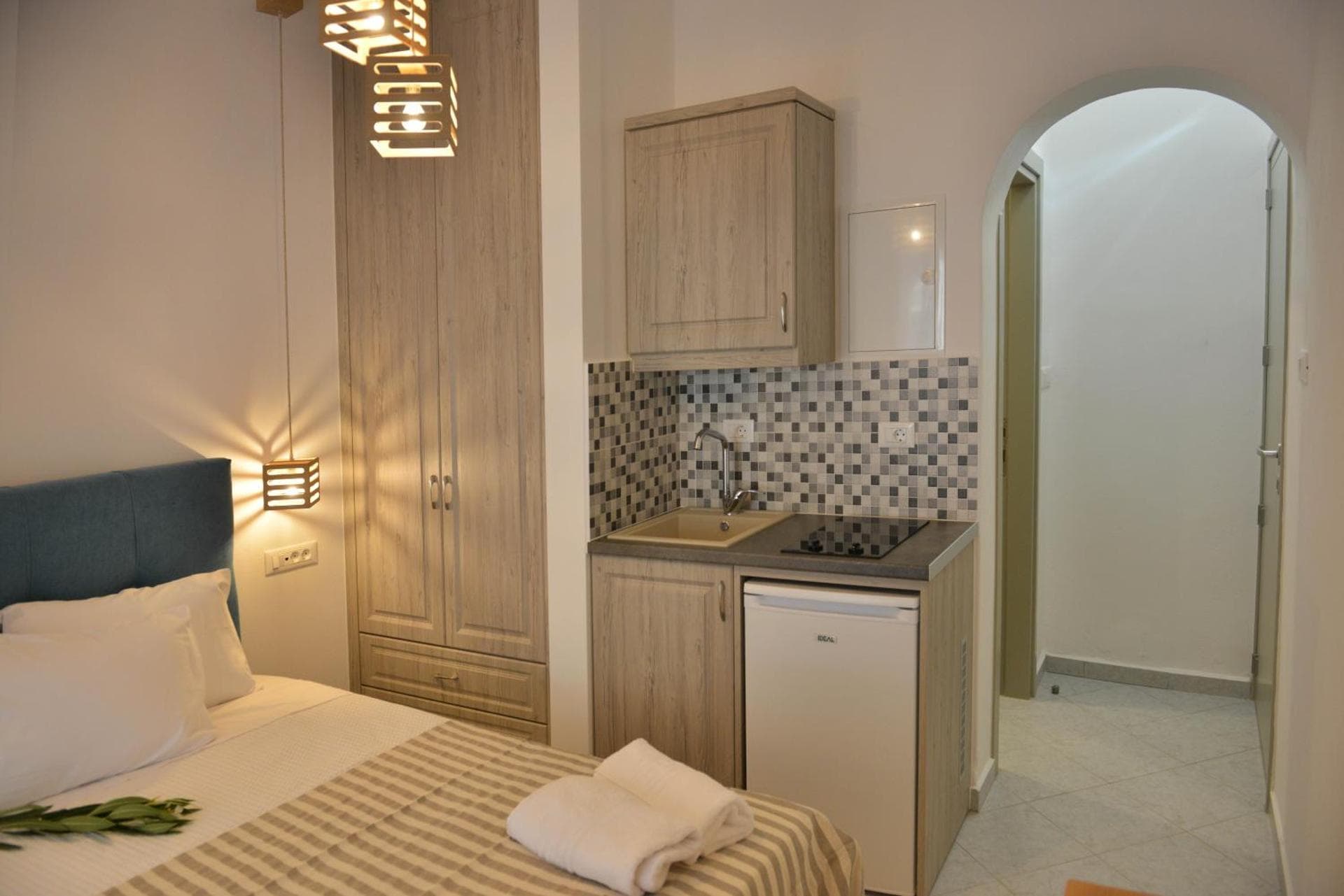 DELFINAKI BOUTIQUE APARTMENTS