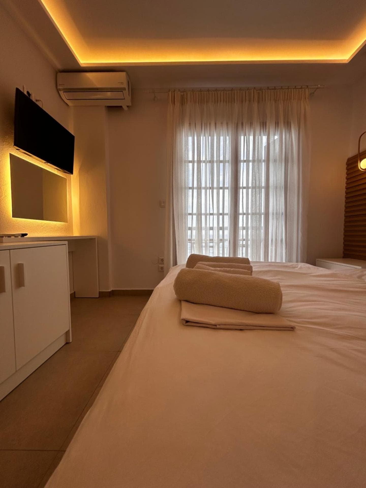 Double Room with Balcony and Sea View